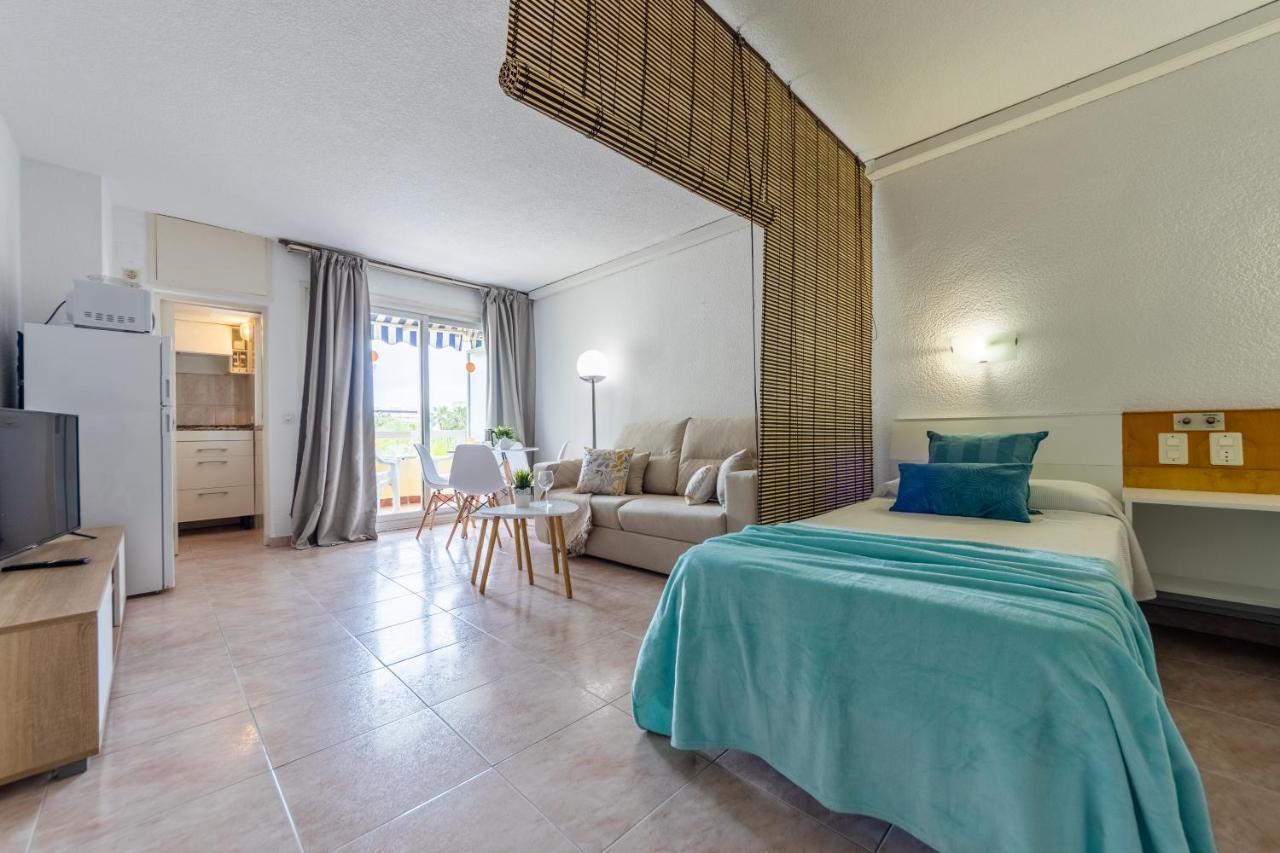 Apartamentos Alboran-Arysal Salou Exterior photo
